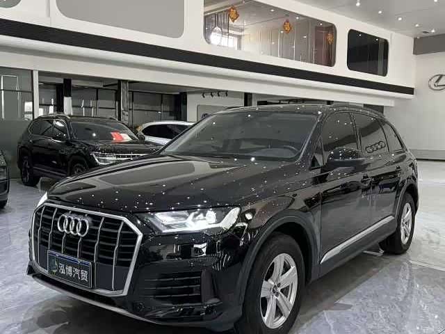 Фото 1 - Audi Q7