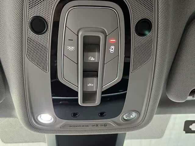 Фото 7 - Audi Q7