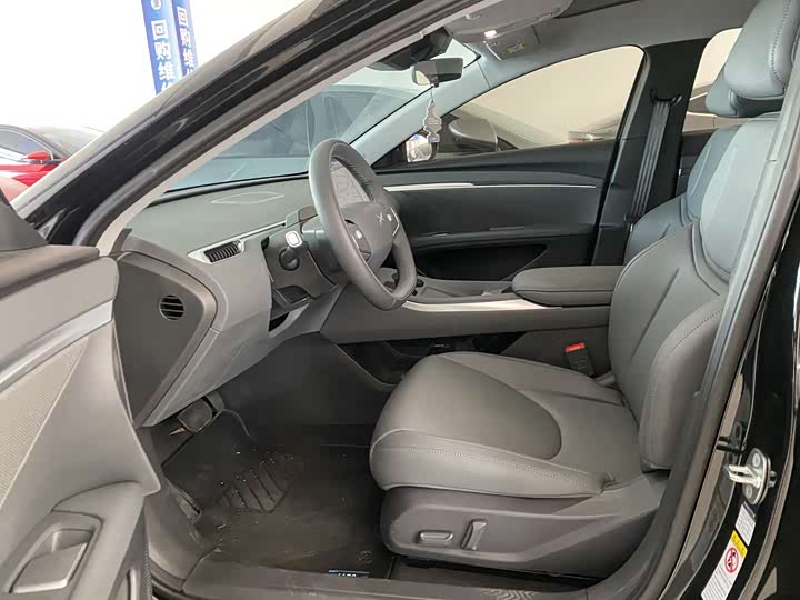 Фото 3 - XPeng Mona M03