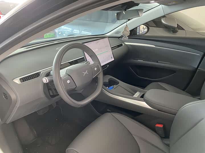 Фото 7 - XPeng Mona M03