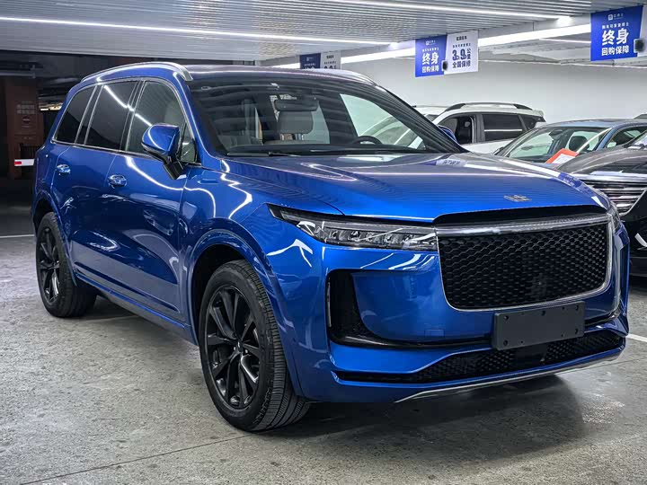 Фото 3 - LiXiang One