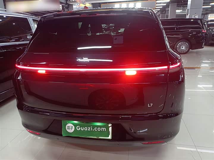 Фото 6 - LiXiang L7