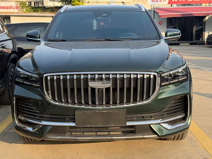 Фото 2 - Geely Monjaro