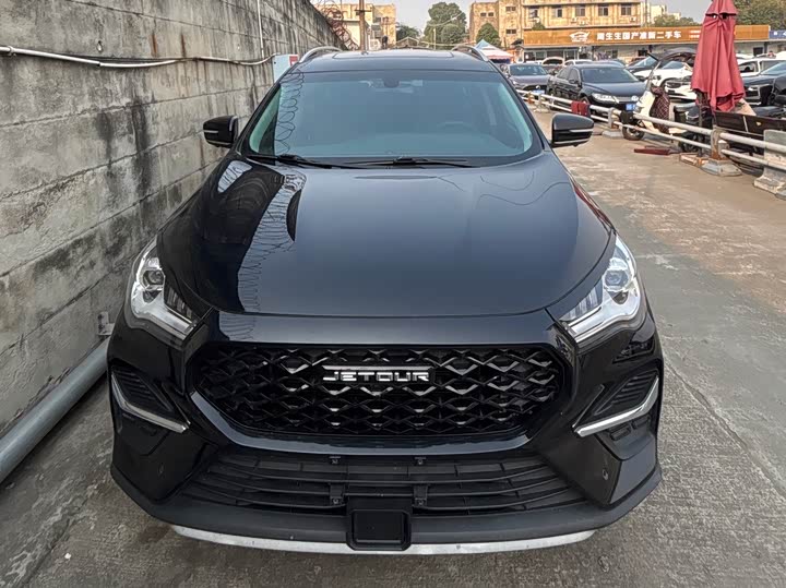 Фото 2 - Jetour X90