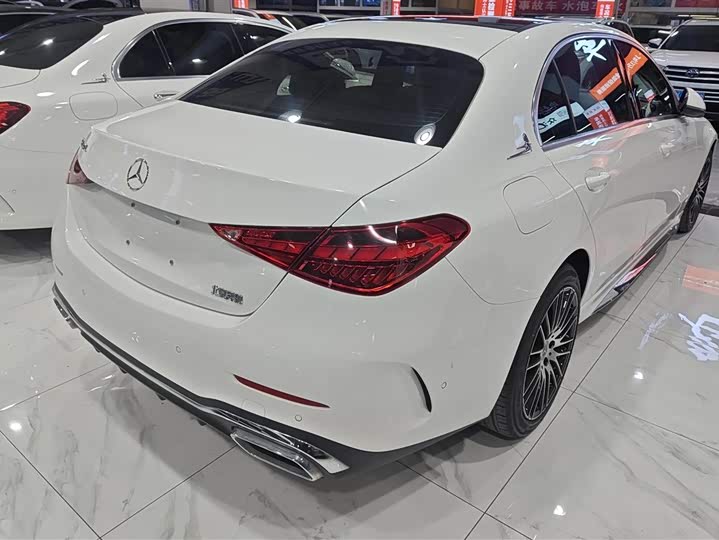 Фото 3 - Mercedes-Benz C-Class