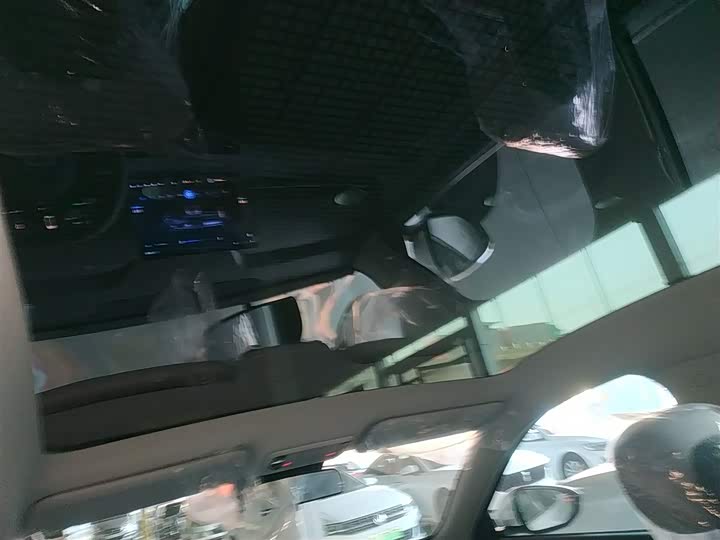 Фото 8 - Bestune 03