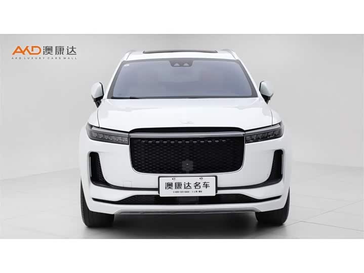 Фото 2 - LiXiang One