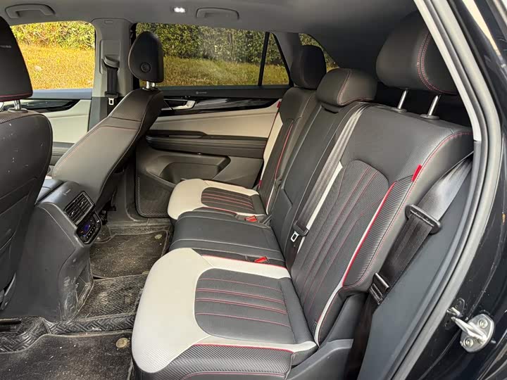 Фото 9 - Volkswagen Teramont X