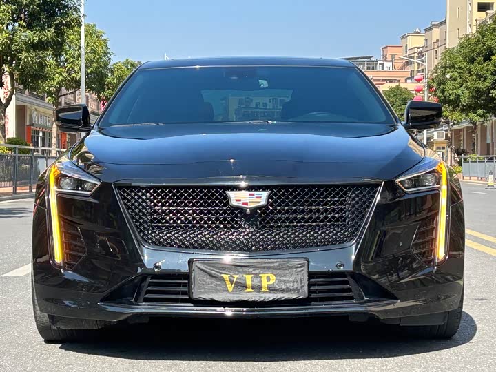 Фото 2 - Cadillac CT6