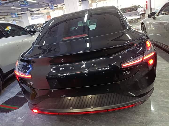 Фото 6 - XPeng Mona M03