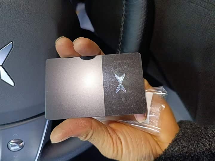 Фото 9 - XPeng Mona M03