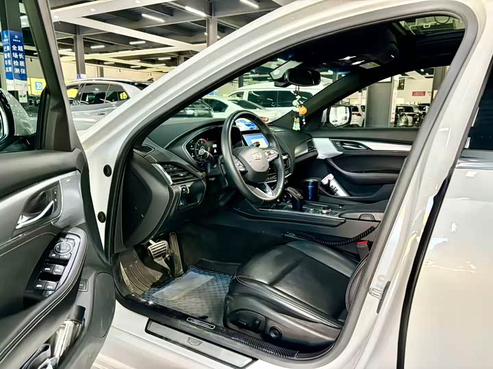 Фото 5 - Cadillac CT5