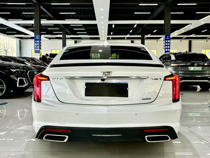 Фото 8 - Cadillac CT5