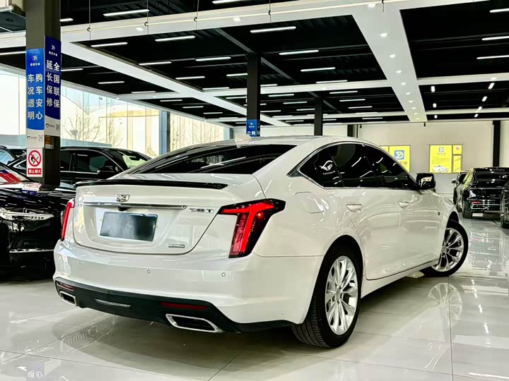 Фото 9 - Cadillac CT5