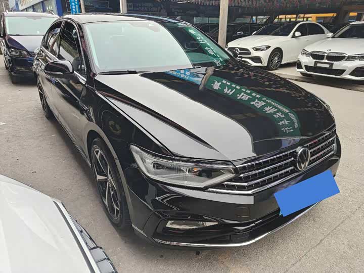 Фото 3 - Volkswagen Magotan