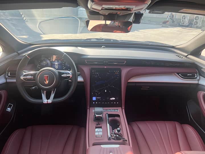 Фото 6 - Hongqi H5