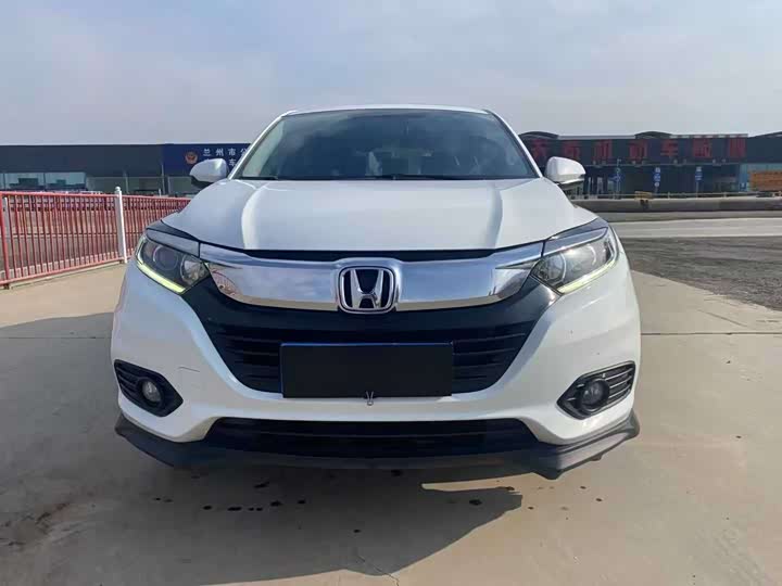 Фото 2 - Honda Vezel
