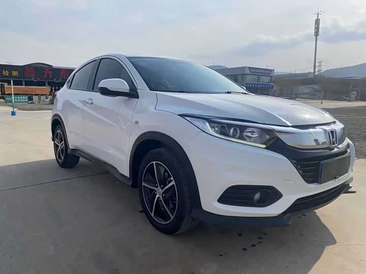 Фото 3 - Honda Vezel