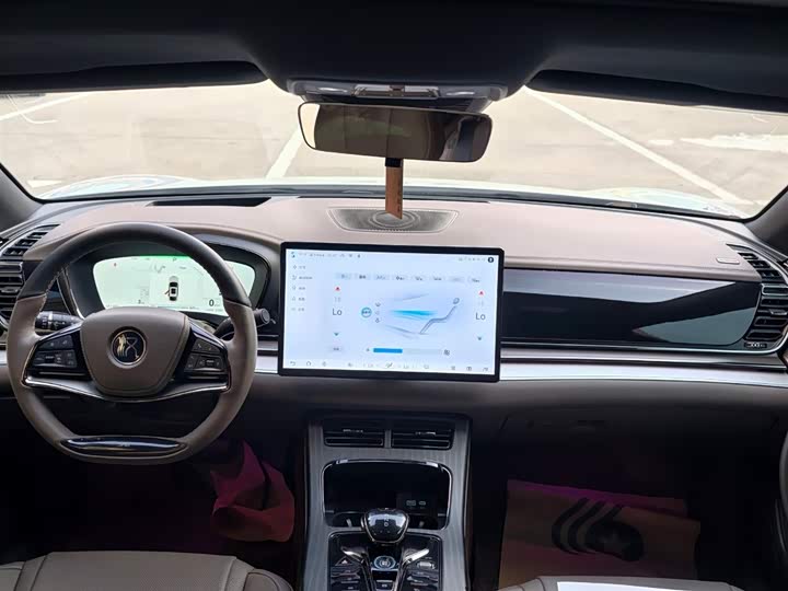 Фото 7 - BYD Han