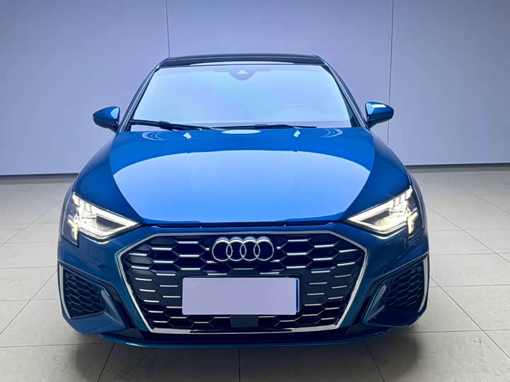 Фото 2 - Audi A3