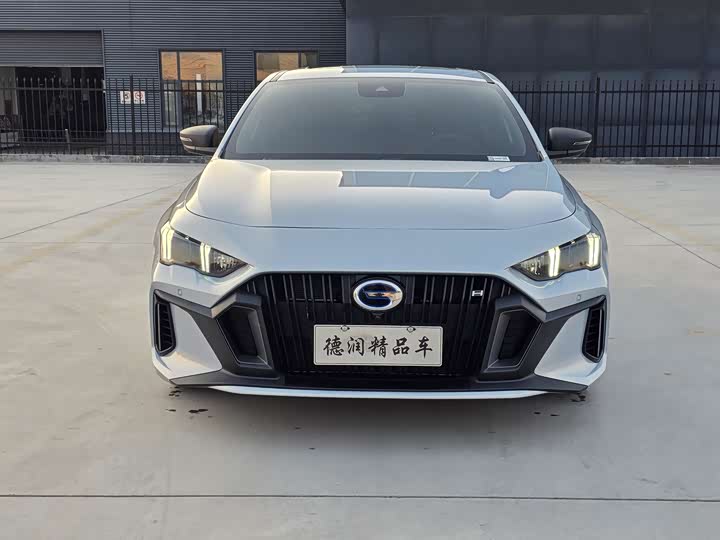 Фото 2 - GAC Trumpchi Empow R
