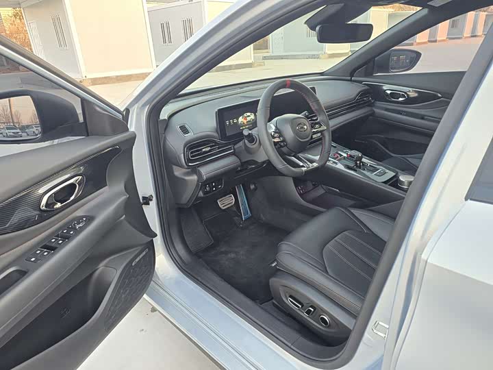 Фото 4 - GAC Trumpchi Empow R