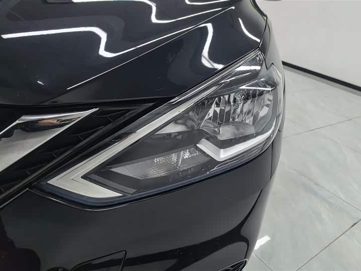 Фото 5 - Nissan Sylphy