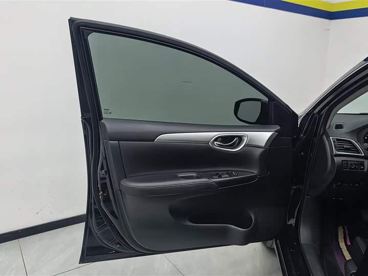 Фото 7 - Nissan Sylphy