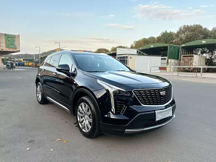 Фото 3 - Cadillac XT4