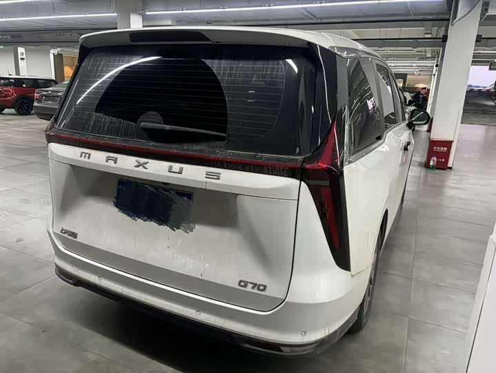 Фото 5 - Maxus G70