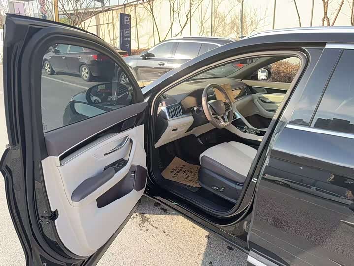 Фото 8 - BYD Song Plus Hybrid/EV