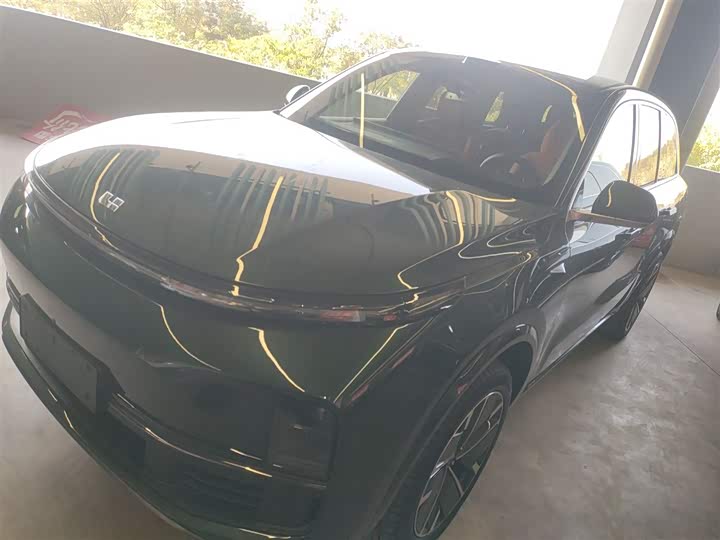 Фото 2 - LiXiang L8