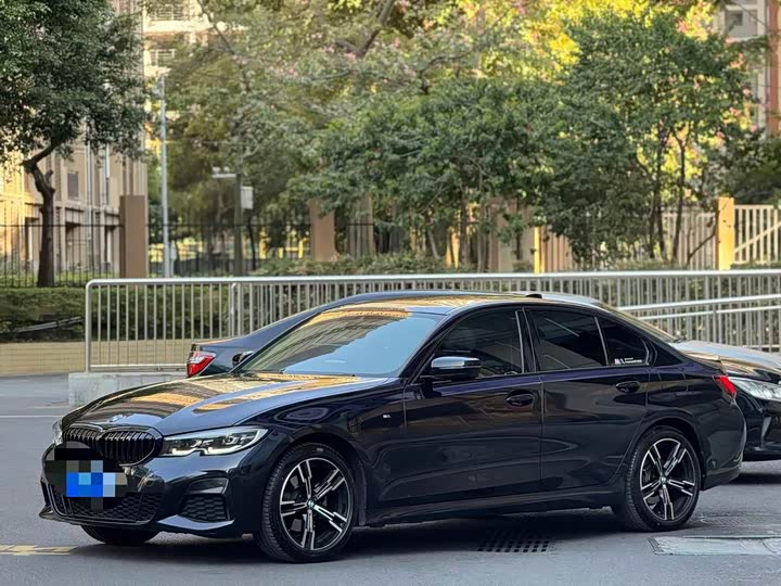 Фото 1 - BMW 3 Series