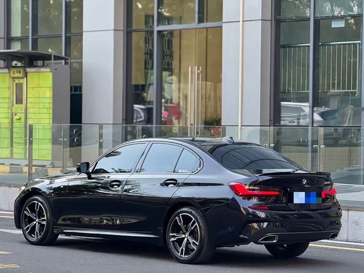 Фото 3 - BMW 3 Series