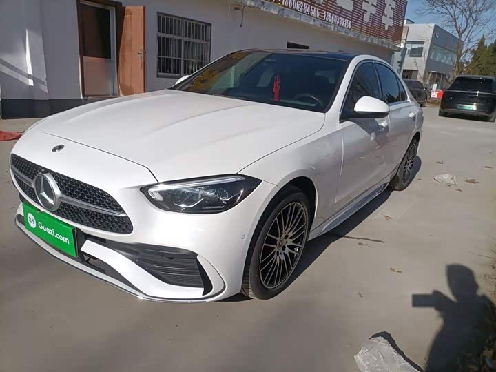 Фото 1 - Mercedes-Benz C-Class