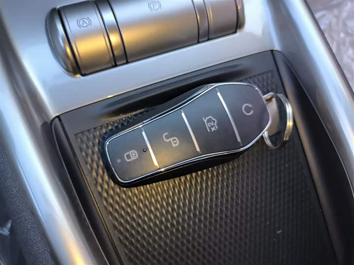 Фото 9 - BYD Dolphin