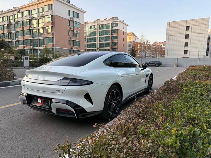 Фото 9 - Xiaomi SU7