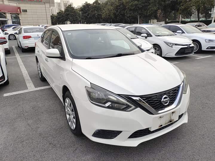 Фото 4 - Nissan Sylphy