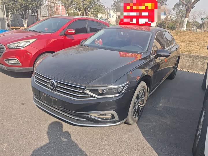 Фото 2 - Volkswagen Magotan