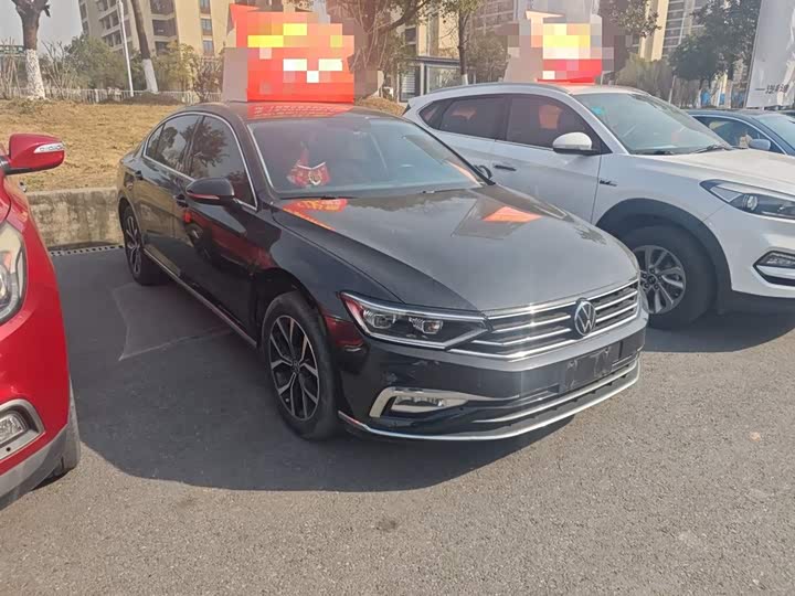 Фото 4 - Volkswagen Magotan