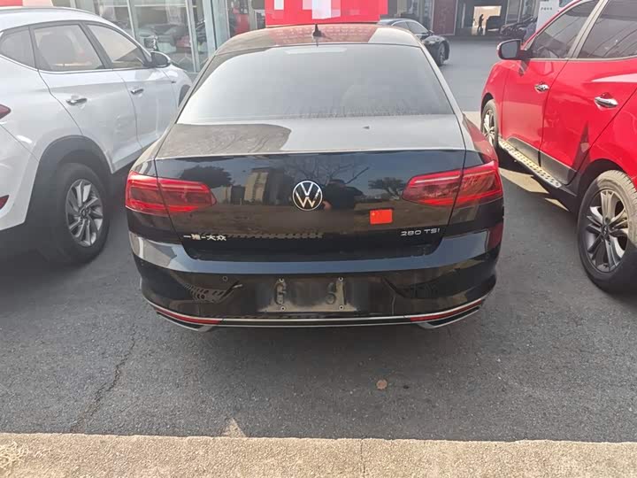 Фото 6 - Volkswagen Magotan