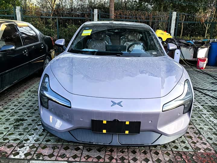 Фото 2 - XPeng Mona M03