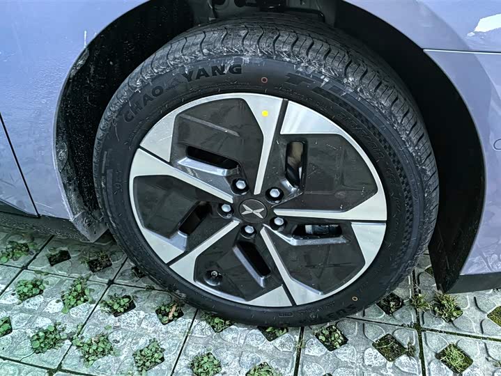 Фото 6 - XPeng Mona M03