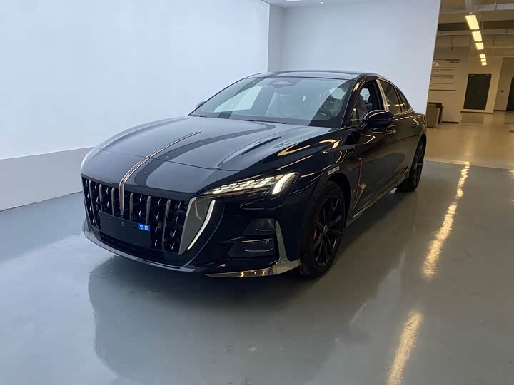 Фото 1 - Hongqi H6