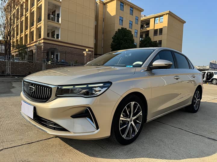 Фото 1 - Geely Emgrand