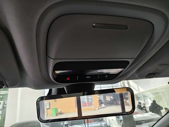 Фото 7 - XPeng X9