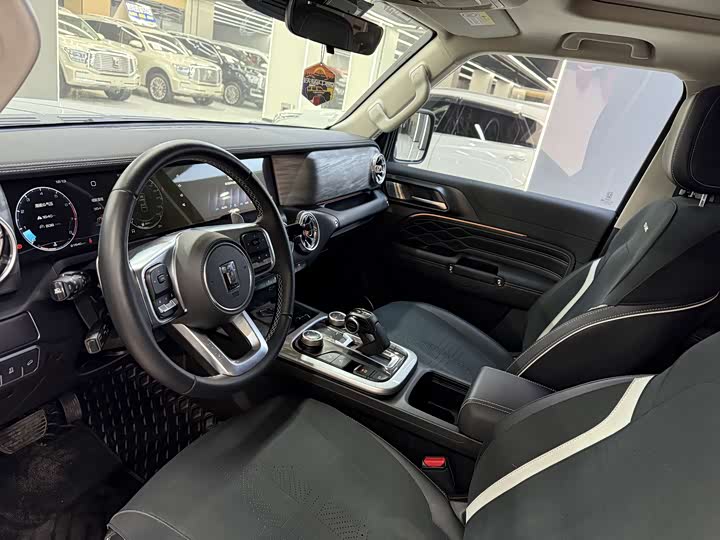 Фото 7 - Tank 300