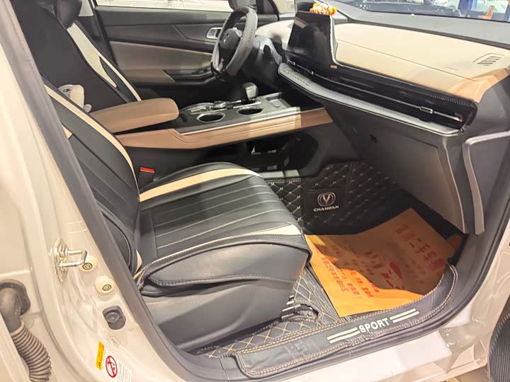 Фото 9 - Changan CS55 Plus