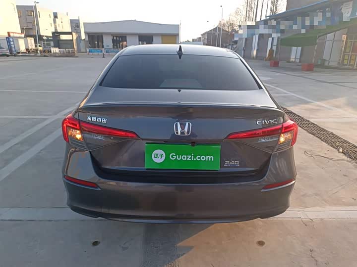 Фото 6 - Honda Civic