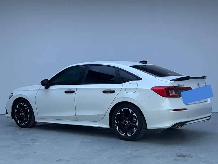 Фото 4 - Honda Civic